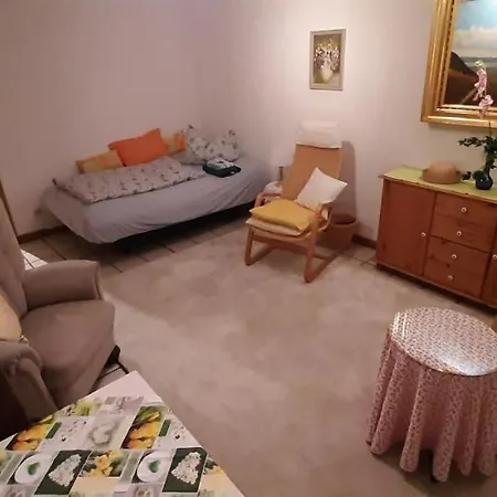 Hans-eidig Apartmán *